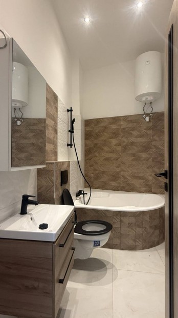 Elad�  59 m?-es lak�s XVIII. ker�letben 