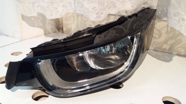 Elad: Bontott, hibtlan llapot LED-Halogn balos fnyszr BMW i3-