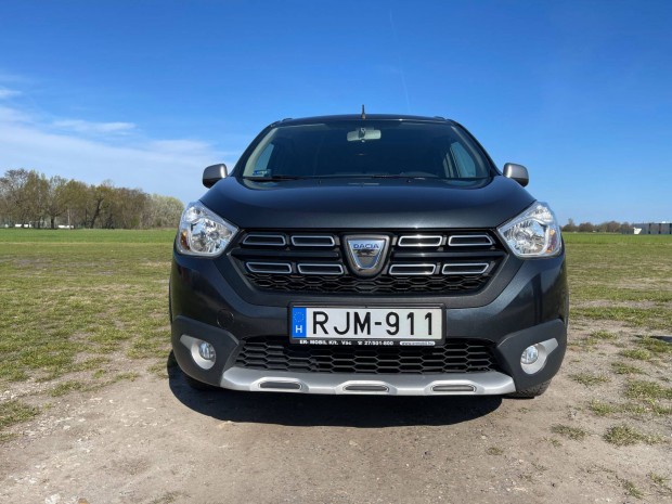 Eladó! Dacia Lodgy 1.6 SCe Stepway (7 személyes)