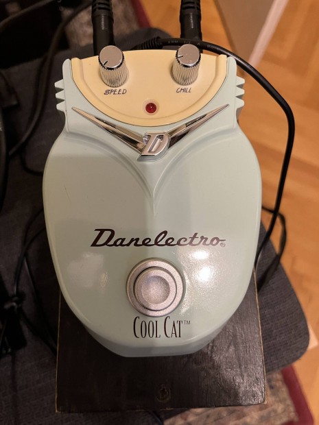 Elad! Danelectro COOL CAT Krus Pedl ra: 30.000 Forint