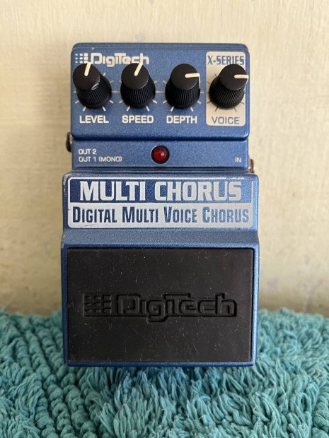 Elad! Digitech Multi Chorus ra: 25.000 Forint.