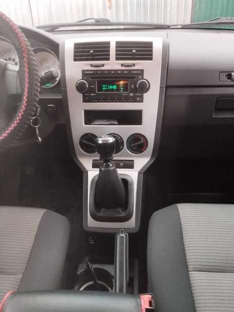 Elad, Dodge caliber 2.0 CRD Sxt . 2008 v. 