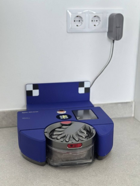 Eladó: Dyson 360 Vis Nav robotporszívó - garanciával