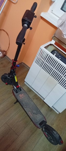 Eladó. Elektromos Roller