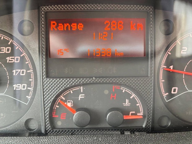 Elad! Fiat kisteheraut