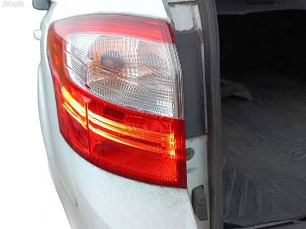 Elad! Ford focus mk3 kombi LED hts lmpa bal