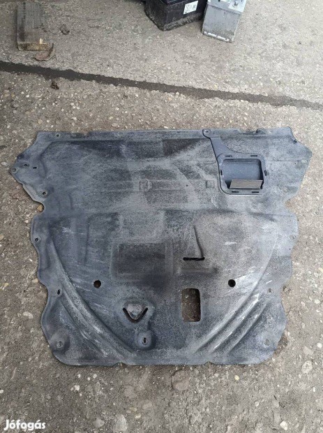 Elad! Ford kuga mk3 motor als burkolat