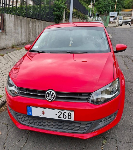 Eladó! Gyári állapotú VW Polo 1.4 DSG 34.e km!!