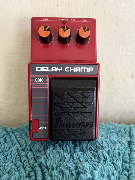 Elad! Ibanez Delay Champ CD 10 ra: 25.000 Forint.