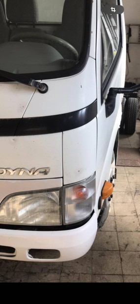 Elado! Komplett eleje minden rsze Toyota Dyna 