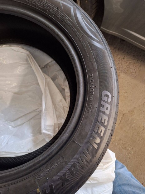 Elado! Linglong green-max 215/60r16 nyarigumi