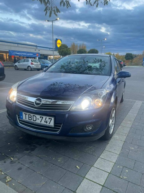 Eladó: Opel Astra H