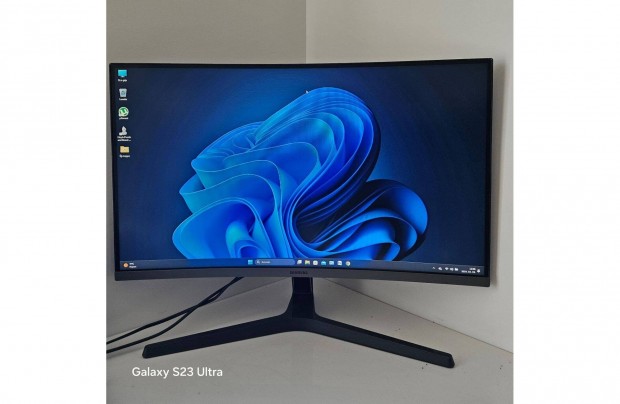 Elad: Samsung 27" HDMI Monitor