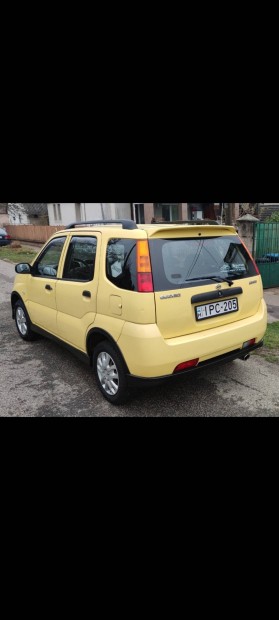 Elad  Suzuki Ignis 