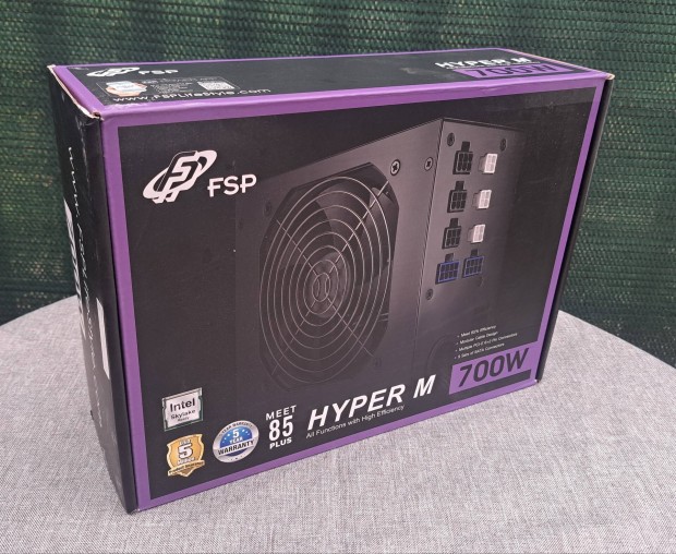 Elad : FSP Hyper 700w modulris Gamer minsgi tpegysg !