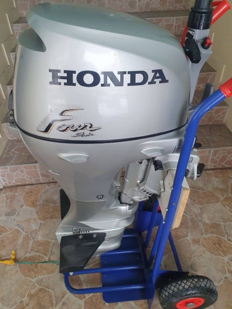 Elad� - Honda 9.9 motorcs�nak