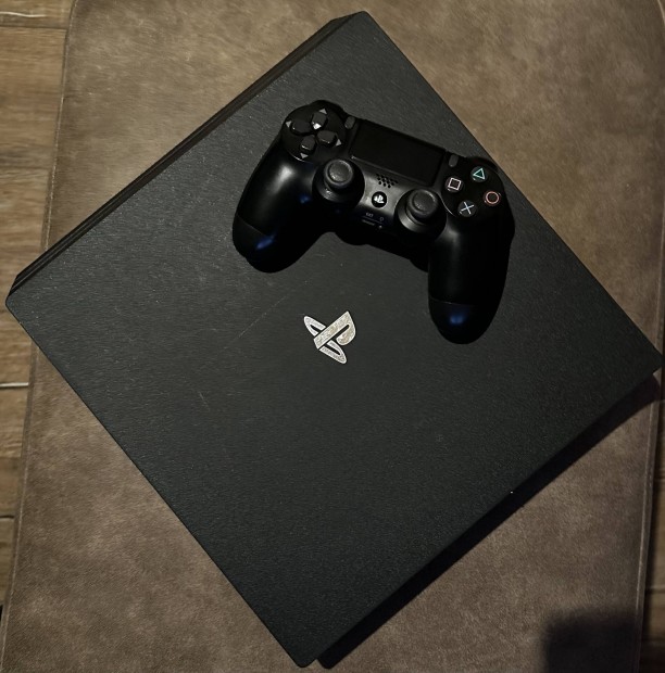 Elad!  Playstation 4Pro 