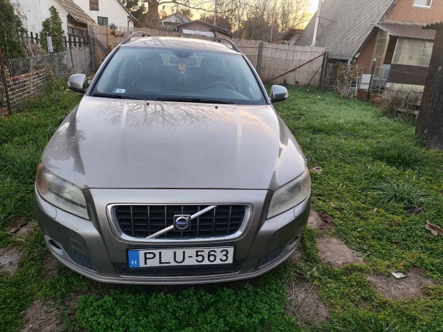 Elad!! Volvo V70 Foglalkozs!!