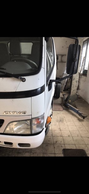 Elado!!! Toyota Dyna 100 150 komplett eleje 