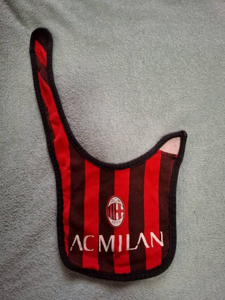 Eladó : eredeti AC Milan baba előke !