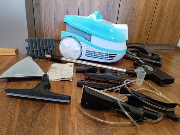 Eladó /csak kipróbált/ bosch bwd421 takarítógép