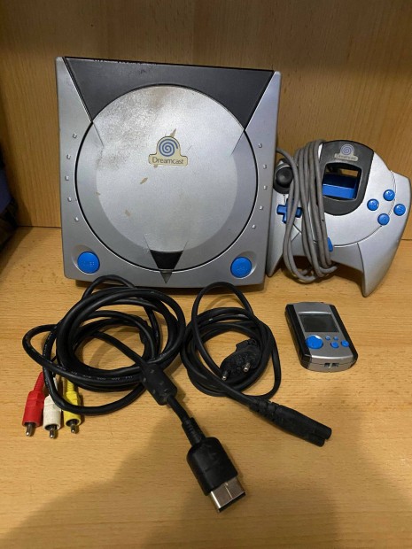 Elad "egyedi" PAL Dreamcast