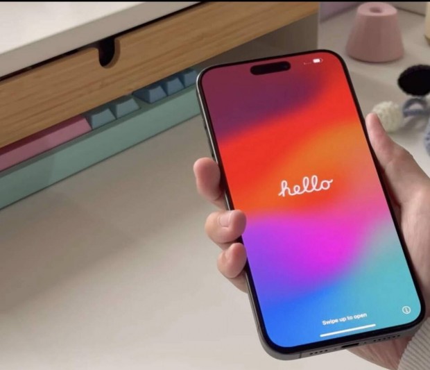 Eladó, leginkább csere iphone 15 pro max-om Samsung s24-ultrára