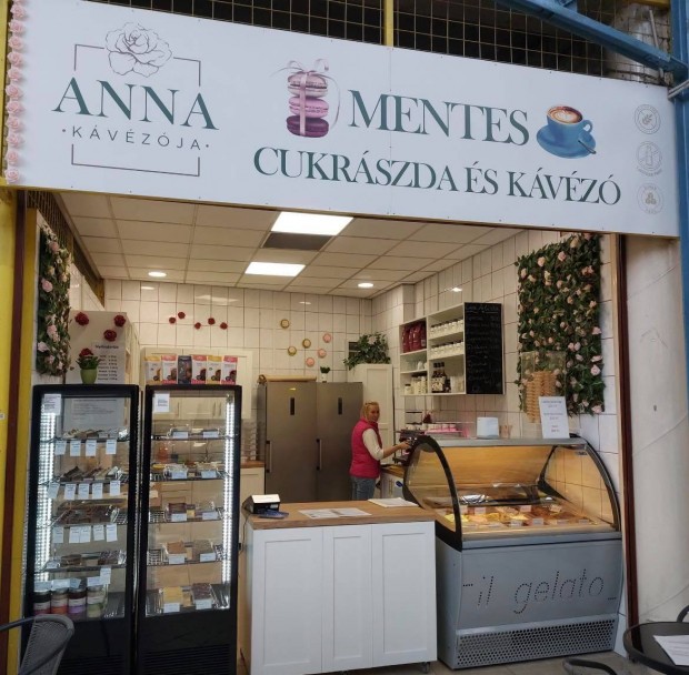 Eladó, pultos állás
