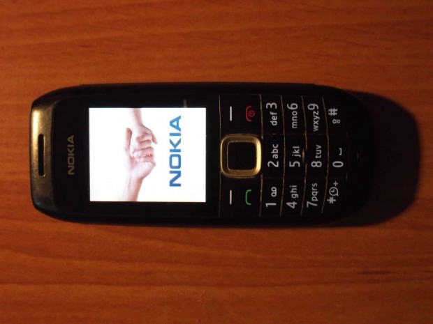 Elad a fotkon lthatan egy szp Nokia 1616 T-Mobile fggen