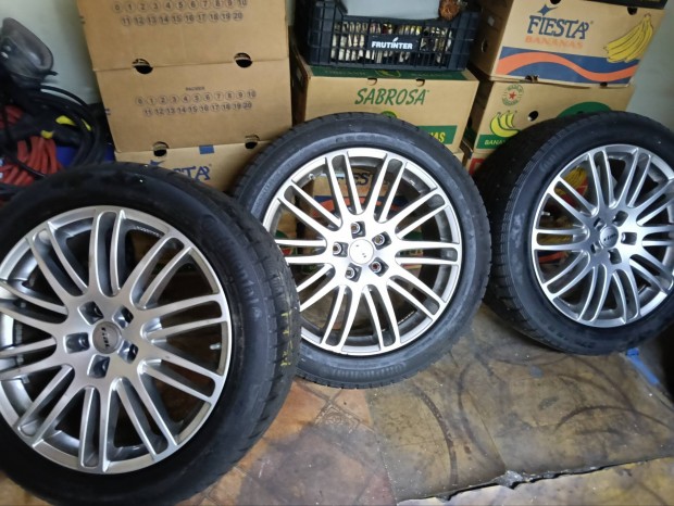 Elad a kpeken lthat 3db 20 collos alufelni