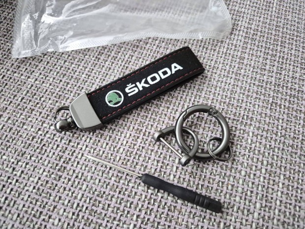 Elad a kpeken lthat Skoda kulcstart