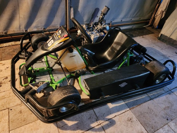 Elad� a k�peken l�that�, Rimo gokart