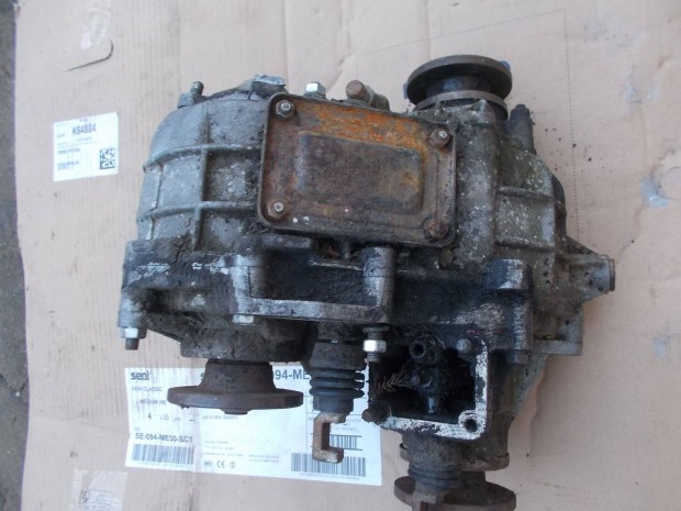 Elad� a k�pen l�that� alkatr�sz fellelt �llapotban 2 sz�m�