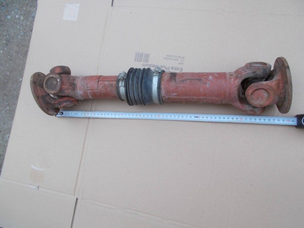 Elad� a k�pen l�that� gard�n tengely mez�gazdas�gi g�phez j� �llapotba