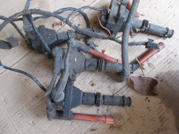 Elad a kpen lthat gyjt traf alkatrsz 8 szm