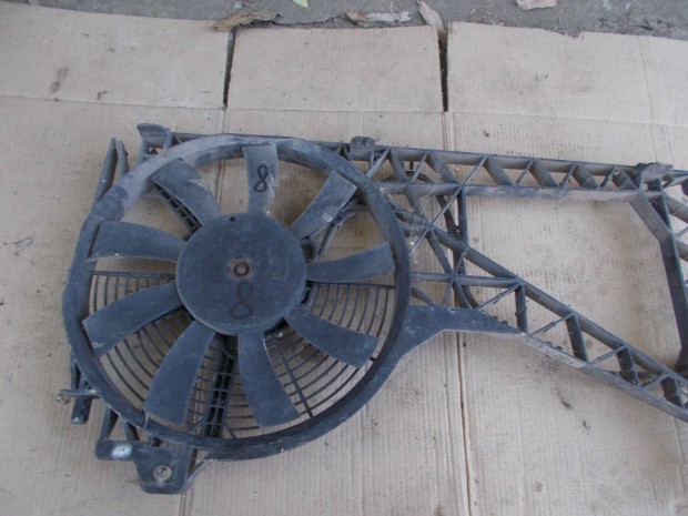 Eladó a képen látható hőtő ventilátor 8 számú