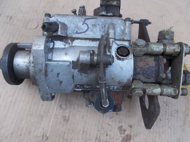 Elad a kpen lthat lukas adagol 5 szm