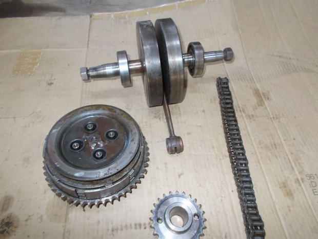 Elad a kpen lthat pannonia alkatrsz csomag