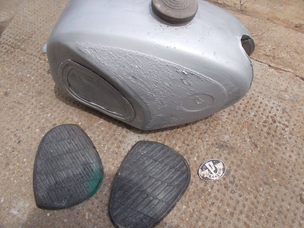 Elad a kpen lthat rgi pannonia zemanyag tartly fellelt llapot