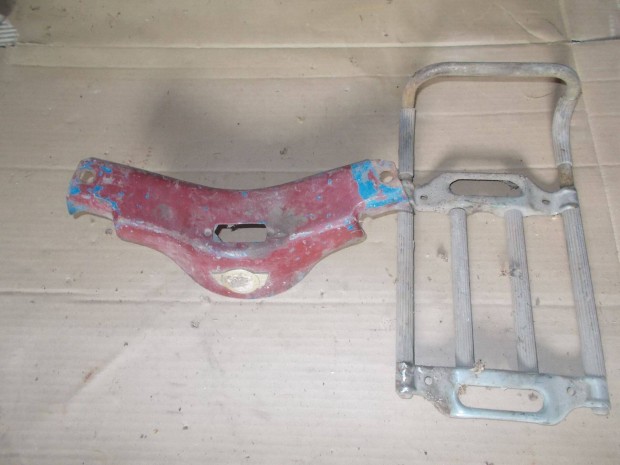 Elad a kpen lthat rgi simson alkatrszek fellelt llapotban