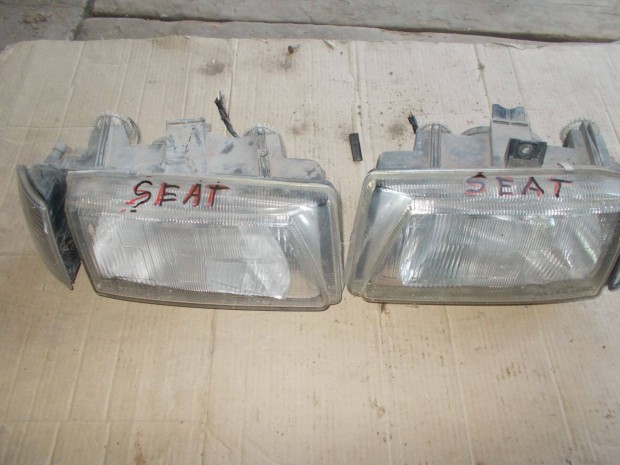 Elad a kpen lthat seat els fnyszr pr