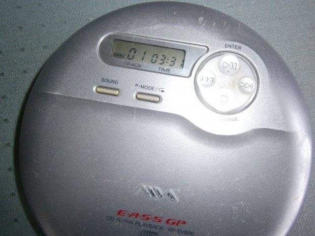 Elado aiwa discman xp-ev600