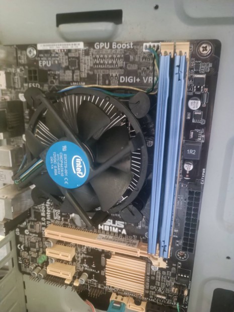 Eladó alaplap,processzor,ram.