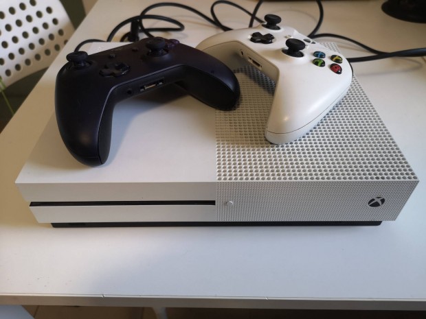 Elad alig hasznlt Xbox One S