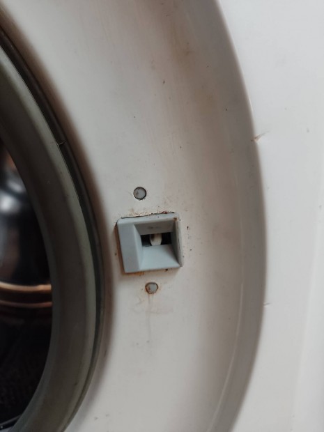 Eladó alkatrésznek egyben egy Elektrolux 8kgos előltöltős mosógép