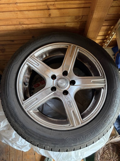 Elad� alufelni Dunlop ny�rigumival