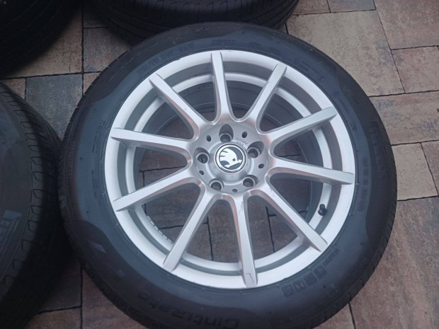 Eladó alufelni garnitúra-Skoda,-Vw,-7,5Jx17-ET-35-5x112