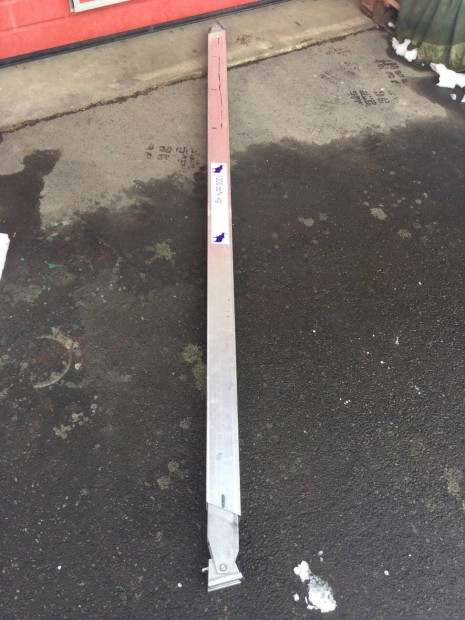 Elad� alum�nium kamionba val� p�k tart� r�d 