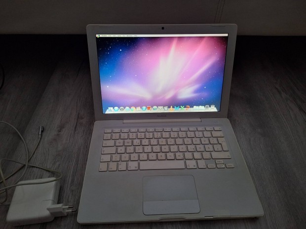 Elad apple macbook