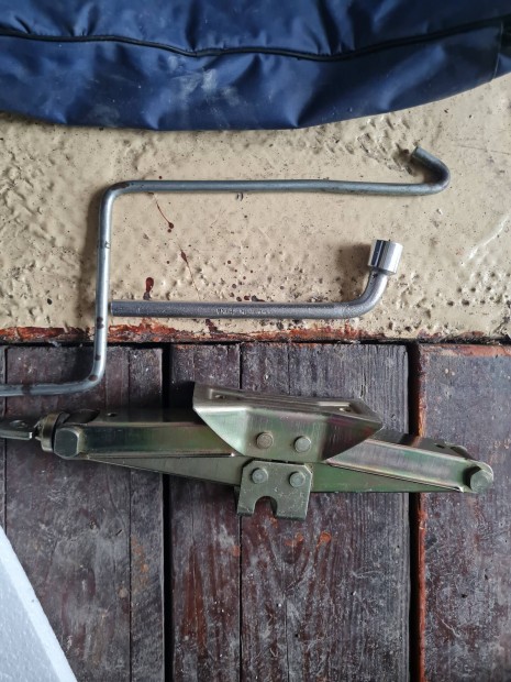 Elad aut emel Miskolcon 